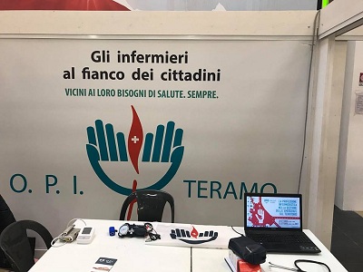 opi-teramo-stand-informativo2